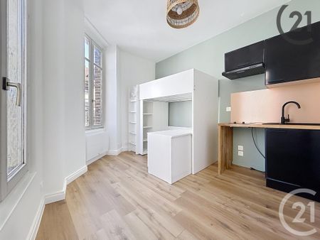 Location Appartement 1 pièce 15m² TROYES 10000 - Photo 2