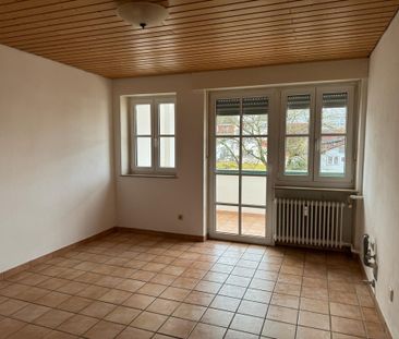 Dillingen: Schöne Wohnung mit 73 m², 2 Zimmern, Küche, Bad und Balk... - Photo 2