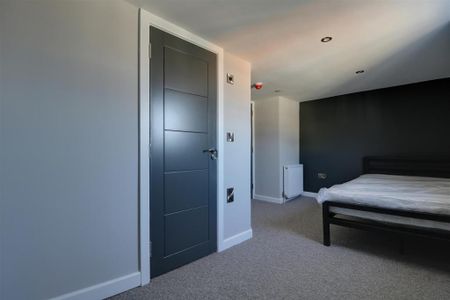 6 bedroom maisonette to rent - Photo 3
