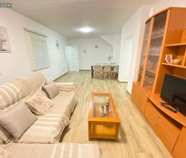 Casa en alquiler en Malaga - Photo 1