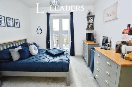 2 bedroom flat to rent - Photo 3