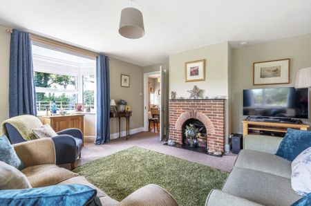 3 Bedroom House - Lee, Romsey - Photo 3