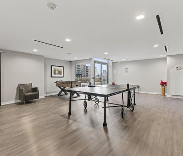 For Lease - 1940 Ironstone Drive Unit# 1110, Burlington, Ontario - Photo 4