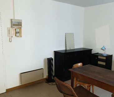 Studio meublé – Quartier Saint Michel - Photo 2