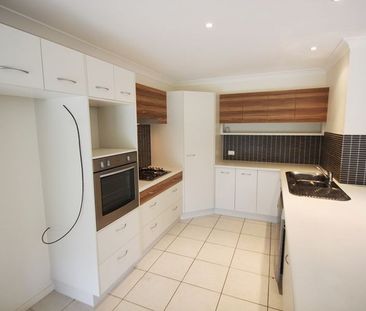 Family Home! - Photo 6