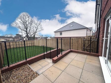 Goodmores Drive, Exmouth - Photo 2