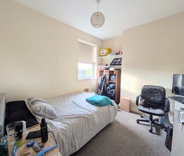 4 Bed Terraced House, Park Road, NG7 - Photo 3