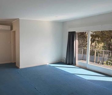Two Bedroom home in Hamilton East - Photo 1