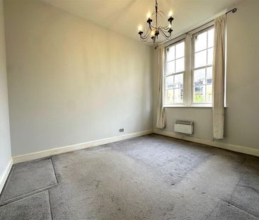 Keele Close, Watford - Photo 3
