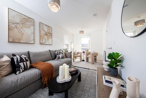 3 bedroom end of terrace house to rent - Photo 1