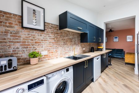 Flaxland Avenue - Photo 2