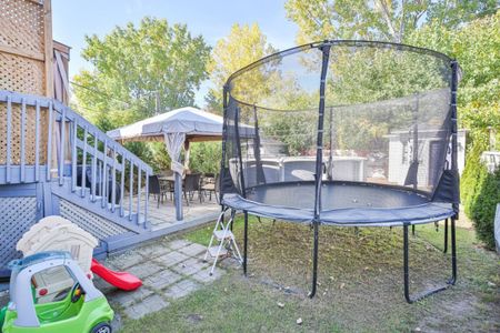 Nouveauté sur le marché Maison à étages à louer - Laval (Chomedey) (Carrefour Saint-Martin) - Photo 2