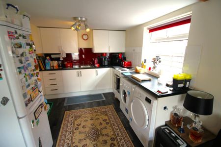 1 bedroom terraced bungalow to rent - Photo 2