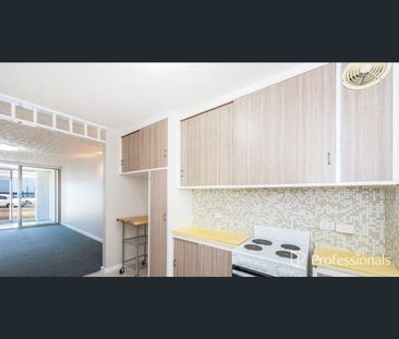 6/153 Esplanade, Rockingham, WA 6168 - Photo 3