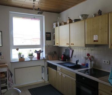 Schöne und helle 3-Zimmer-Wohnung mit Balkon und EBK in Ingolstadt ... - Photo 4