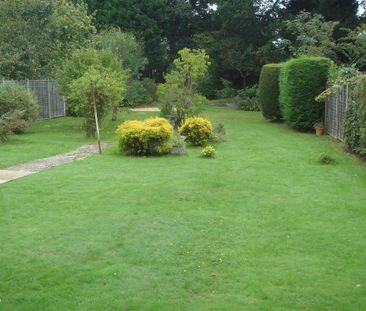 3 bedroom detached house to rent - Photo 4