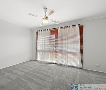 21 Oakwood Drive, Keysborough - Photo 5