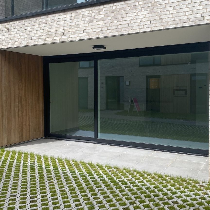 Gelijkvloers appartement te huur in Waregem - Photo 1