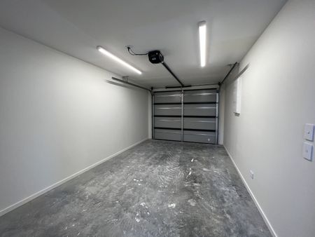 2/389 Armagh Street, Linwood - Photo 3