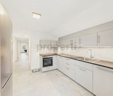 Newly renovated 5.5-room apartment with modern living comfort - Photo 4