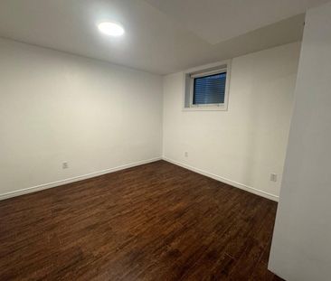 For Lease - 64 Copeman Crescent Unit# Lower, Barrie, Ontario - Photo 3