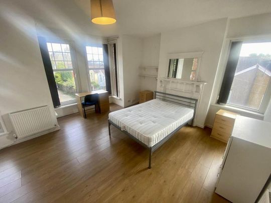 4 bedroom house to rent - Photo 1