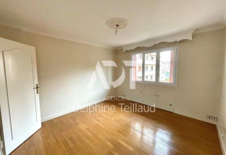 Appartement T3 à GRENOBLE - Photo 3