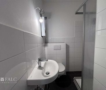 Renovierte Wohnung im 2 OG - Photo 1