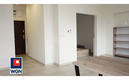 Mieszkanie na wynajem w bloku Częstochowa, Śródmieście - Zdjęcie 2