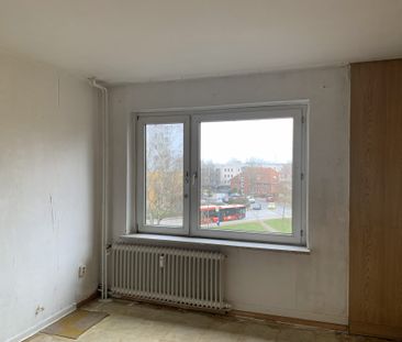 AN SELBSTRENOVIERER! Ostpreußenring, helle 3 Zi.-Whg. ca. 73qm im 3... - Photo 1