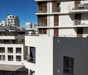 Appartement 2 pièces 42m2 MARSEILLE 3EME 749 euros - Photo 5