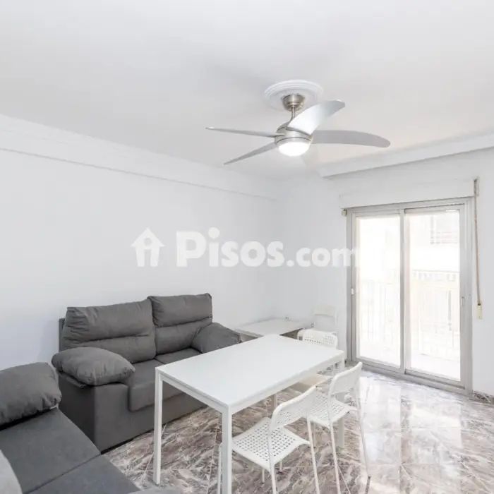 Piso en alquiler en Calle Lindaraja, 2 - Foto 1
