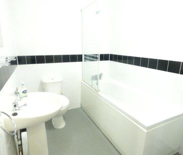 Studio to rent - Photo 6