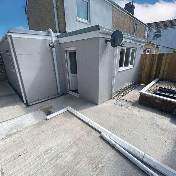 Glantawe Street, SA6 - Photo 2