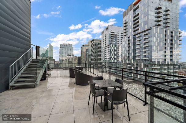 Beautiful furnished apartment for rent in Downtown Montreal - Photo 1