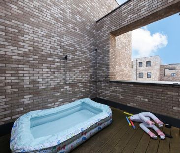 4 bedroom townhouse to rent - Photo 3