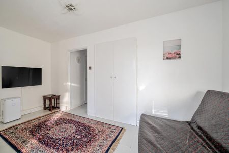 1 bedroom maisonette to rent - Photo 2