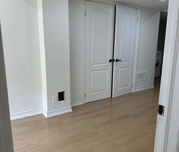 For Lease - 29 Ringway Road, Brampton, Ontario - Photo 2