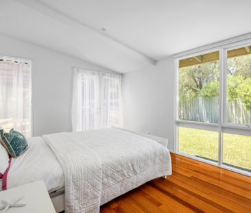 732 Melbourne Road , - Photo 1