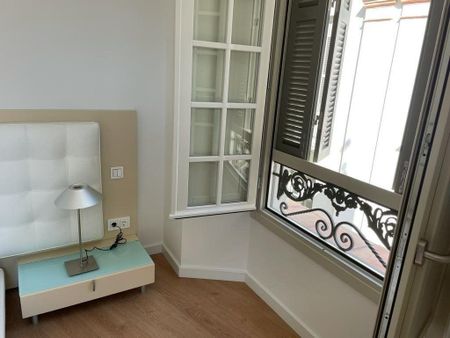 Luxury penthouse for rent in Málaga, Andalusia - Photo 5