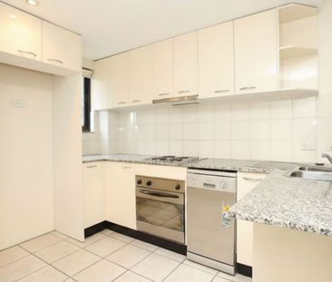 26/5-17 Pacific Highway, Roseville NSW 2069 - Apartment For Rent | ... - Photo 4