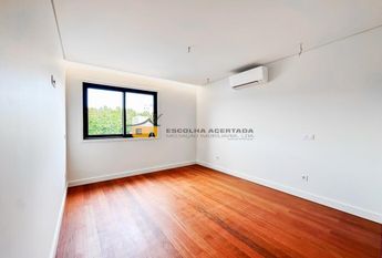 Apartamento T4 em Porto