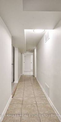 Very spacious affordable unit high ceilings + den! - Photo 1