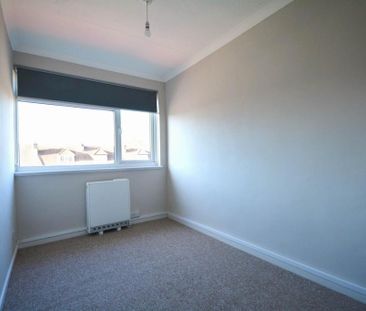 2 bedroom maisonette to rent - Photo 6