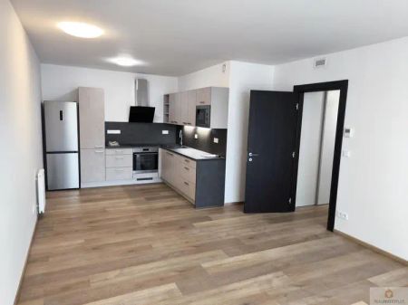 Pronájem novostavby bytu 2+kk + terasa 22 m - Photo 5
