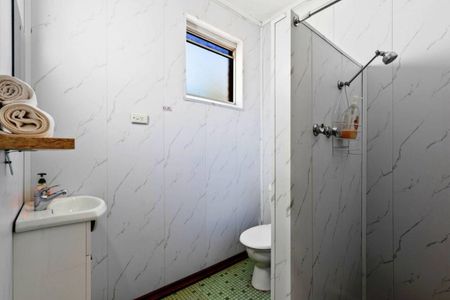 ALBION MOTEL - FINLEY, Motel Room with Private Bathroom - Photo 4