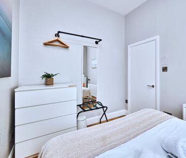 West Beach (From Sept 2025), 54 Eglinton Street, Portrush, BT56 8DY - Photo 4