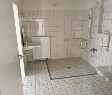 Barrierefreie, helle 3-Zimmer Wohnung behinderungsgerecht mit Wohnb... - Photo 6