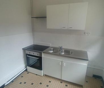 Location Appartement 2 pièces 55m² LILLE 59000 - Photo 3