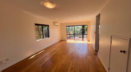 Modern Living in Birkdale with Sunny Views! - Photo 2